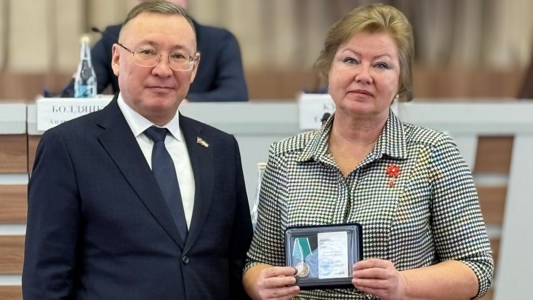 Йошкаролинцев наградили медалью «За помощь фронту»