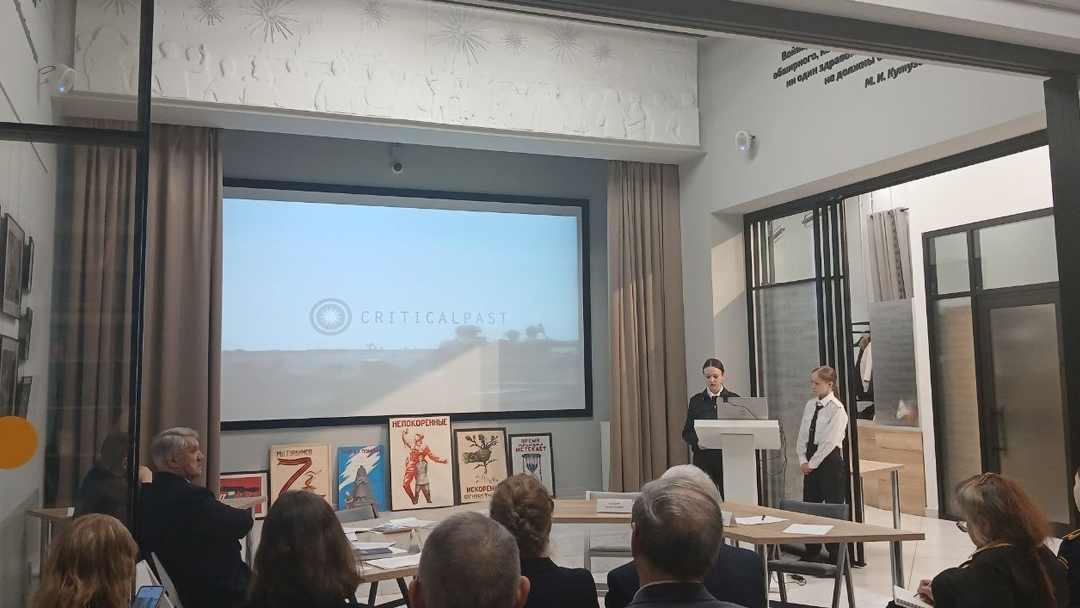 Йошкар-Ола становится центром международного диалога: в музейно-патриотическом центре «Герои Отечества» обсудили уроки войны и создание ассоциации по защите истории