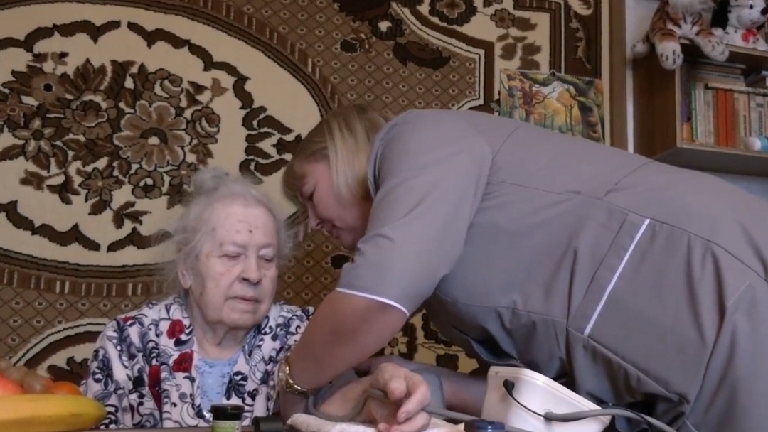 В Марий Эл социальные работники обслужили более 8 тысяч пожилых граждан и инвалидов