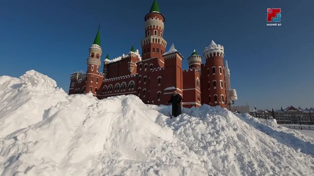 В Йошкар-Оле дороги и тротуары почти расчищены после снегопадов