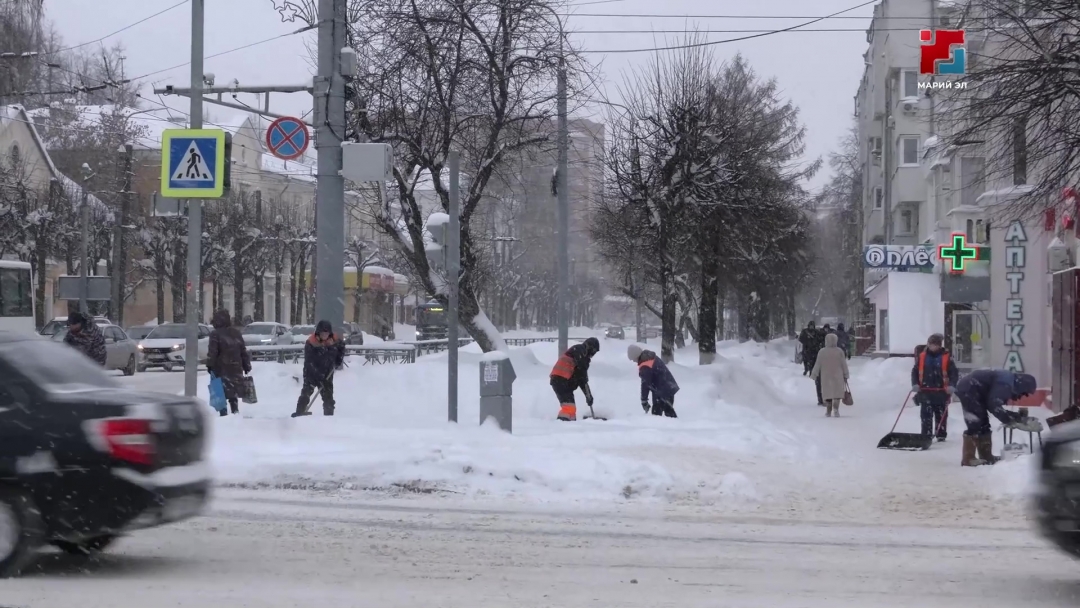 Как Йошкар-Ола переживает снежный апокалипсис?