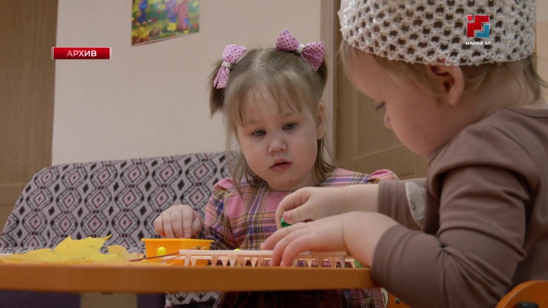 В Марий Эл работает программа подготовки приемных родителей