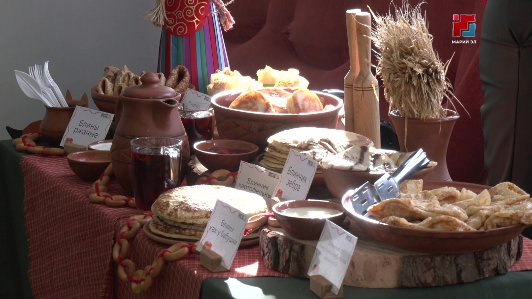 В Торгово-технологическом колледже Йошкар-Олы отметили масленицу