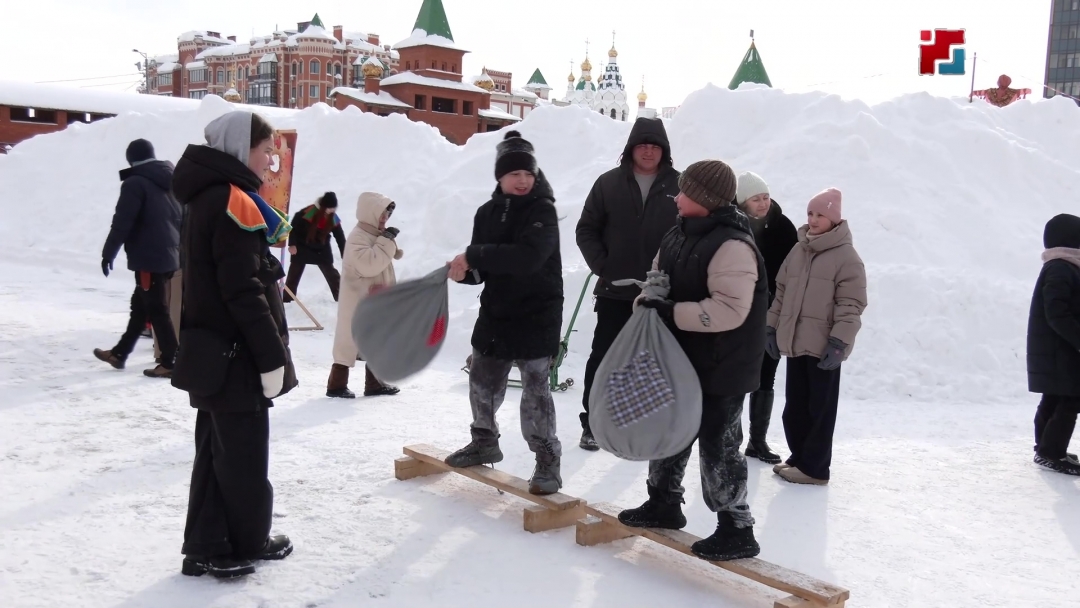 В Царевокошайском кремле отметили Масленицу