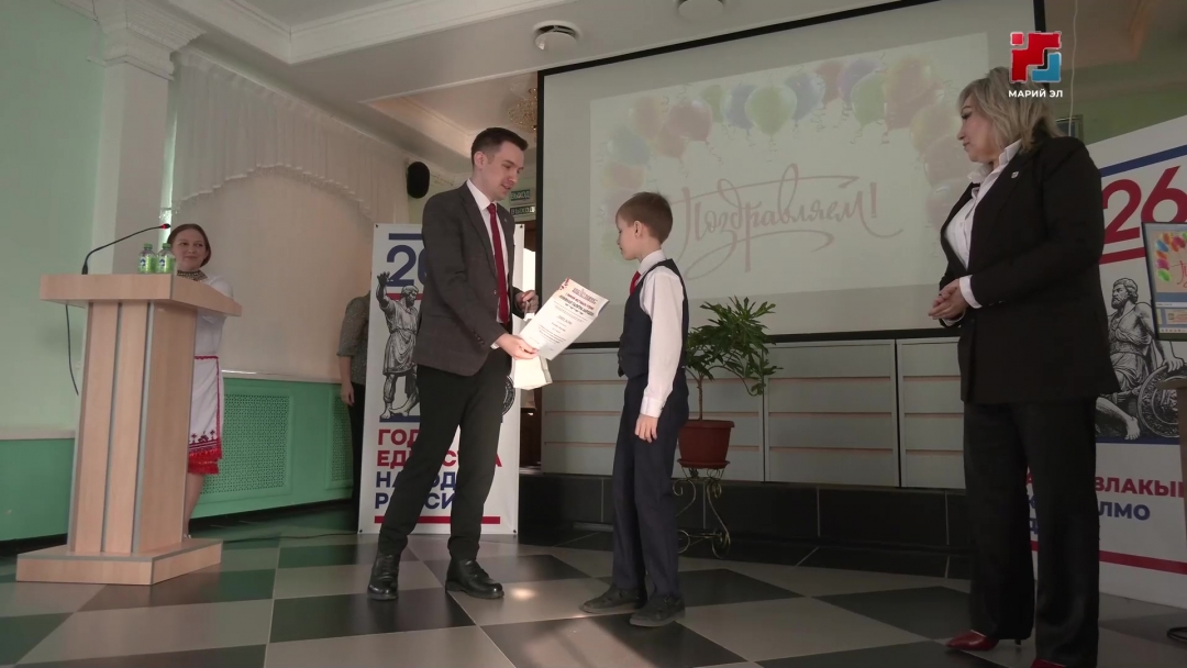 В.Колумб лӱмеш книгагудышто  икымше телымсе лудмаш фестивальым мучашленыт