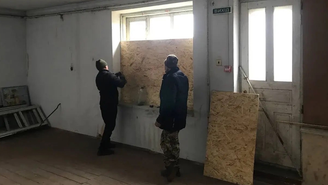 Бригада из Марий Эл приступила к восстановлению детского сада в селе Шевченковское, пострадавшего от атаки БПЛА