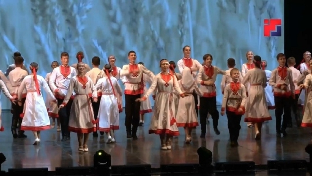 Йошкар-Олу закружит «Эстрадный вернисаж»