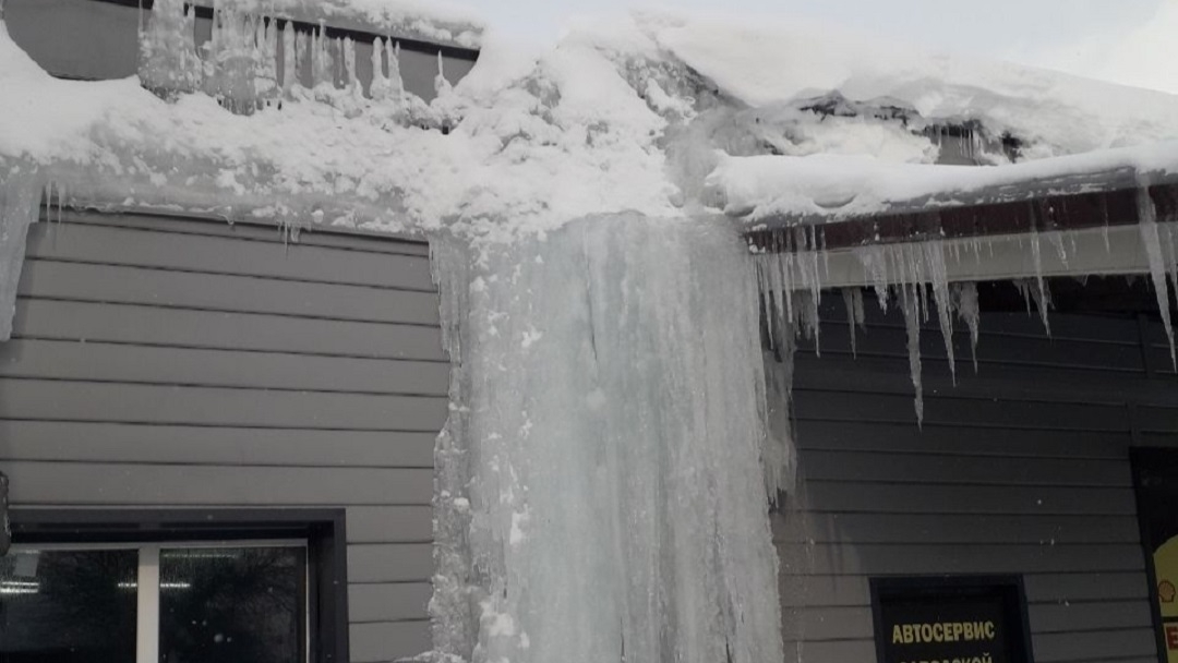 Сход снега, образование наледи и сосулек на крышах: в мэрии Йошкар-Олы обсудили актуальные весенние темы