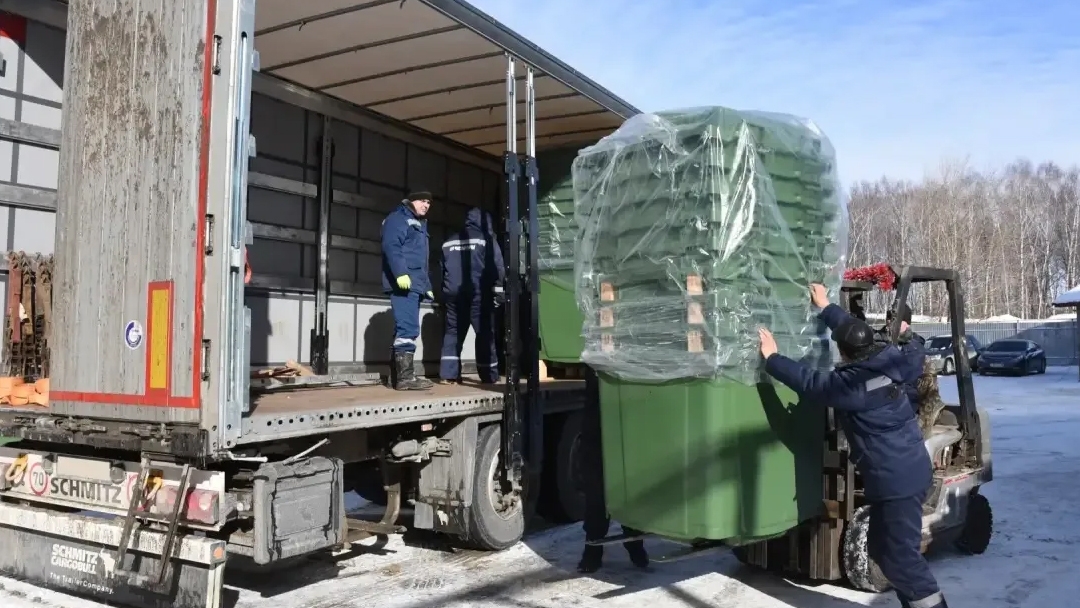 В Марий Эл по нацпроекту установили 79 новых контейнеров для мусора