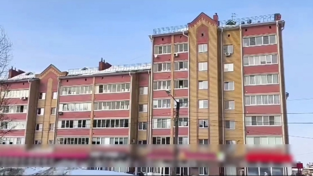 В Марий Эл возбудили уголовное дело по факту травмирования девочки из-за упавшего снега