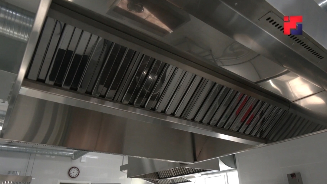 Роспотребнадзор выявил нарушения в школьных столовых Марий Эл: от вентиляции до маркировки инвентаря