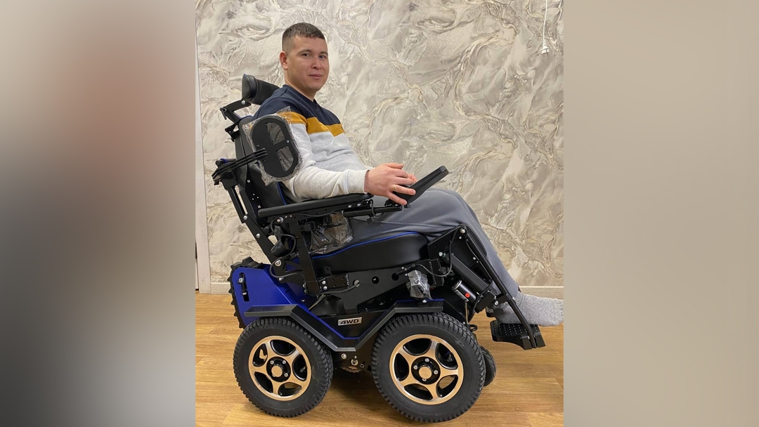 Ветеран СВО из Марий Эл получил современную коляску повышенной проходимости