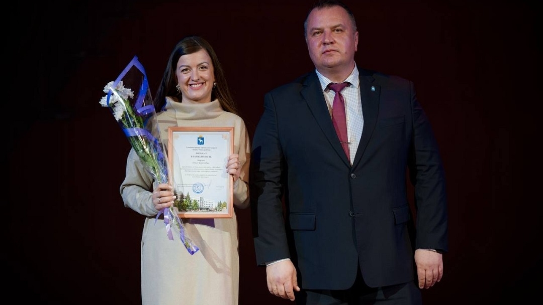 Обогащаете жизнь новыми смыслами и объединяете поколения: в Йошкар-Оле поздравили работников культуры