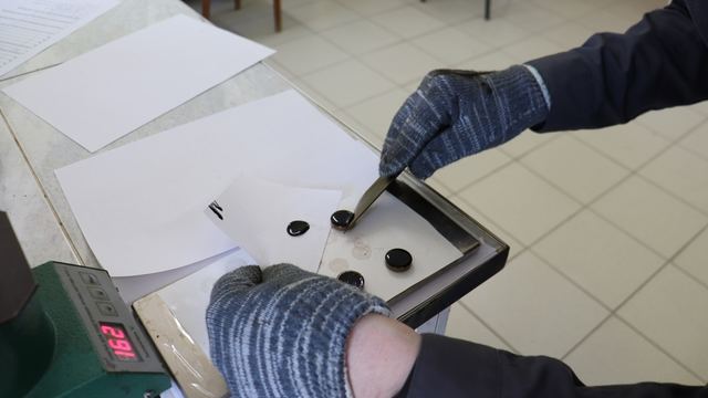 В Марий Эл началась лабораторная «примерка» асфальта: специалисты проверяют битум на прочность перед стартом дорожного сезона