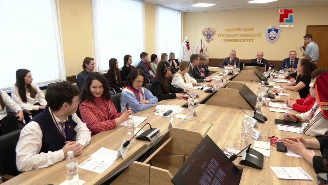 «Ритмы и краски Финно-Угрии» форум Российысе финно-угор регион-влакым уша