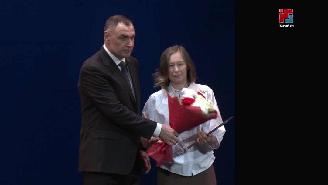 В театре им. Э. Сапаева отпраздновали день работника культуры и всемирный день театра