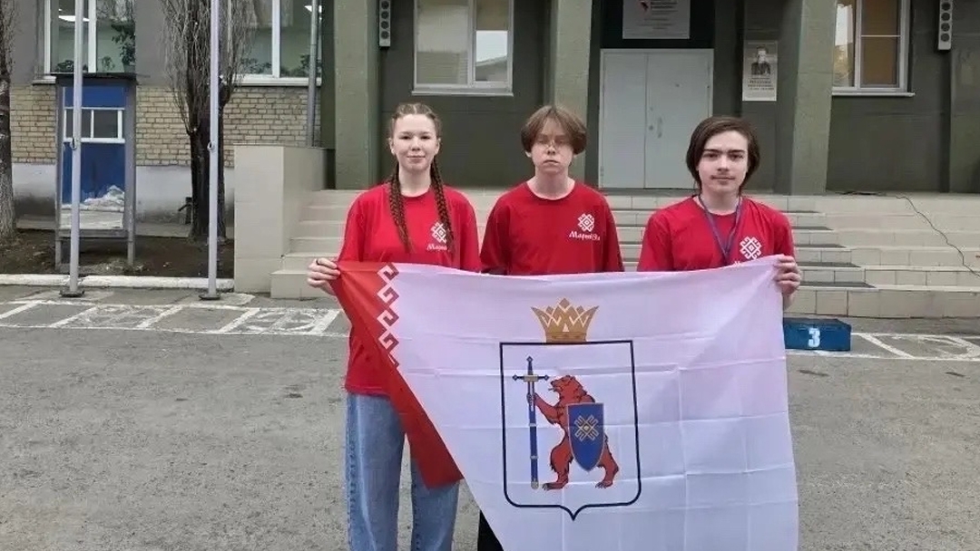 Юные радисты из Марий Эл «поймали волну успеха» на всероссийской олимпиаде в Екатеринбурге