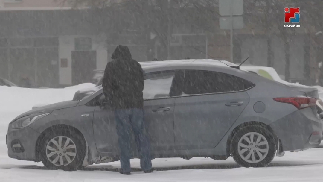 В Марий Эл энергетики переведены в режим повышенной готовности из-за снега и ветра