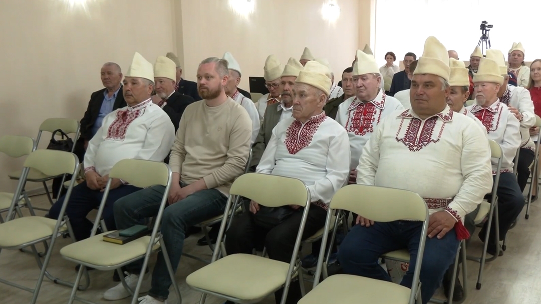 Вопросы развития марийской традиционной религии обсудили карты со всей республики
