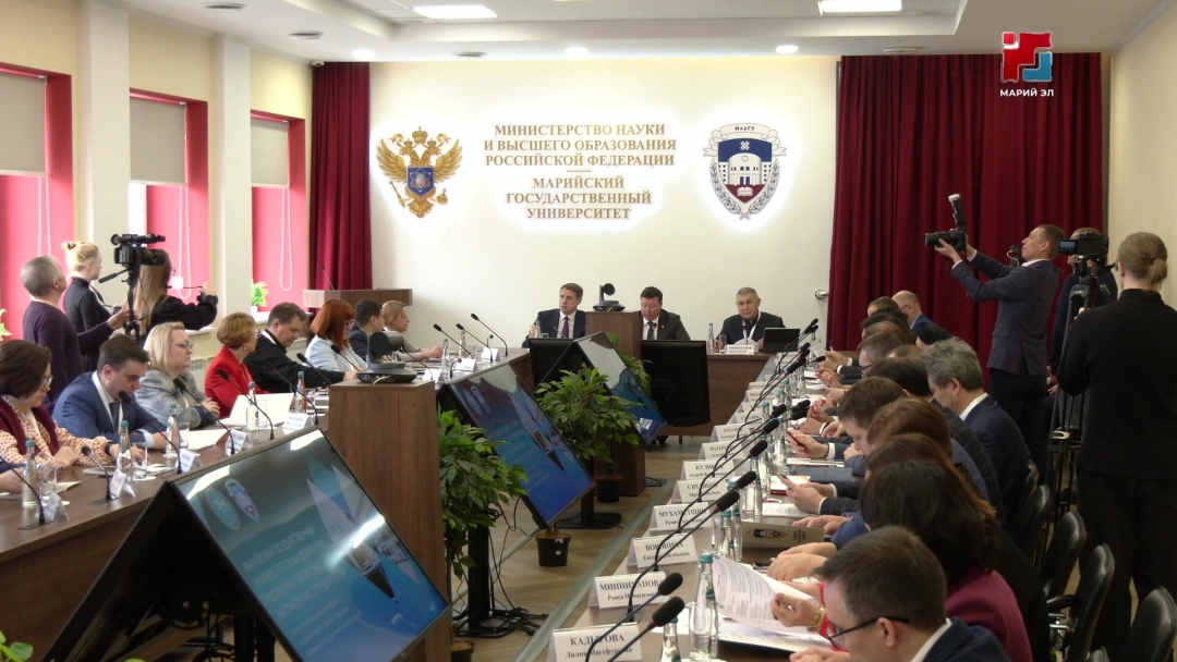 Марийский государственный университет стал площадкой для важной межрегиональной встречи