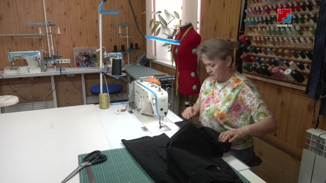 Шернур посёлко гыч Дина Тимина «Ургымо мастерскойым» соцконтракт полшымо дене почын