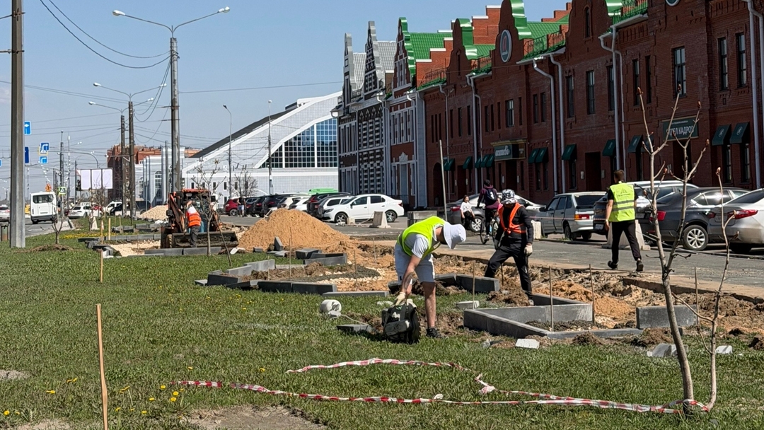 В Йошкар-Оле на Воскресенском проспекте появятся велодорожки, качели и живая изгородь