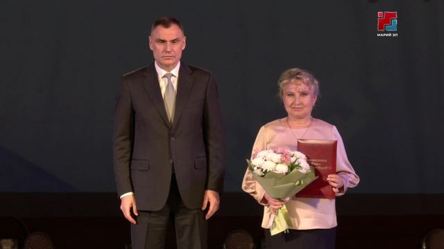 Марий Элым Вуйлатыше Юрий Зайцев верысе шкевиктемын пашаеҥже-влакым саламлен