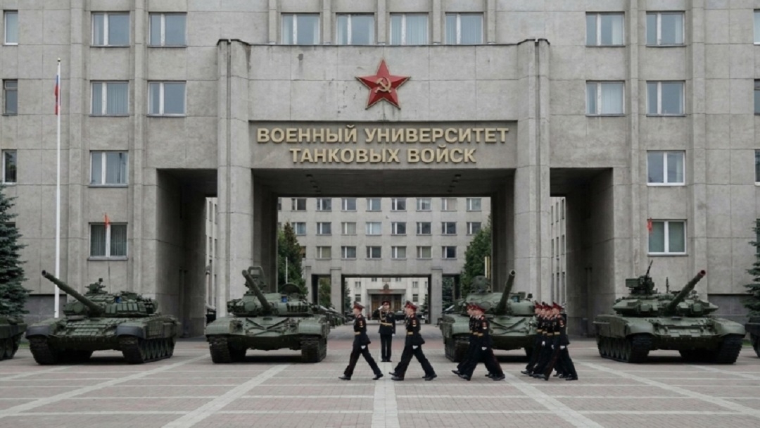 Начальником Челябинского танкового училища будет уроженец Марий Эл, Герой России Леонид Рыжов