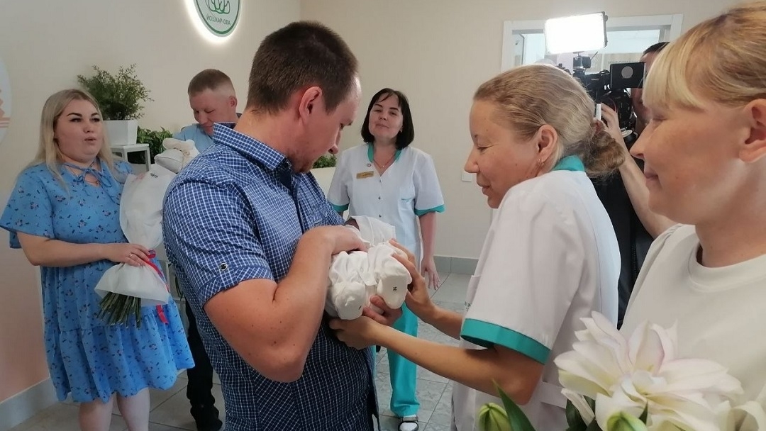 В Марий Эл назвали популярные в июне имена для новорожденных