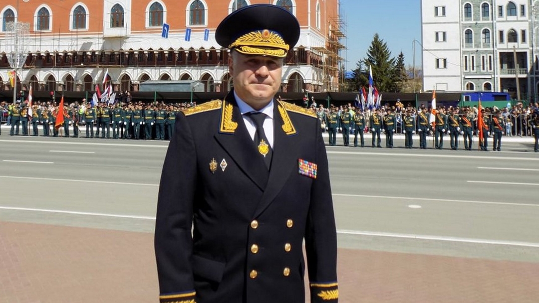 Сергей Мартынов поздравил десантников Марий Эл с праздником