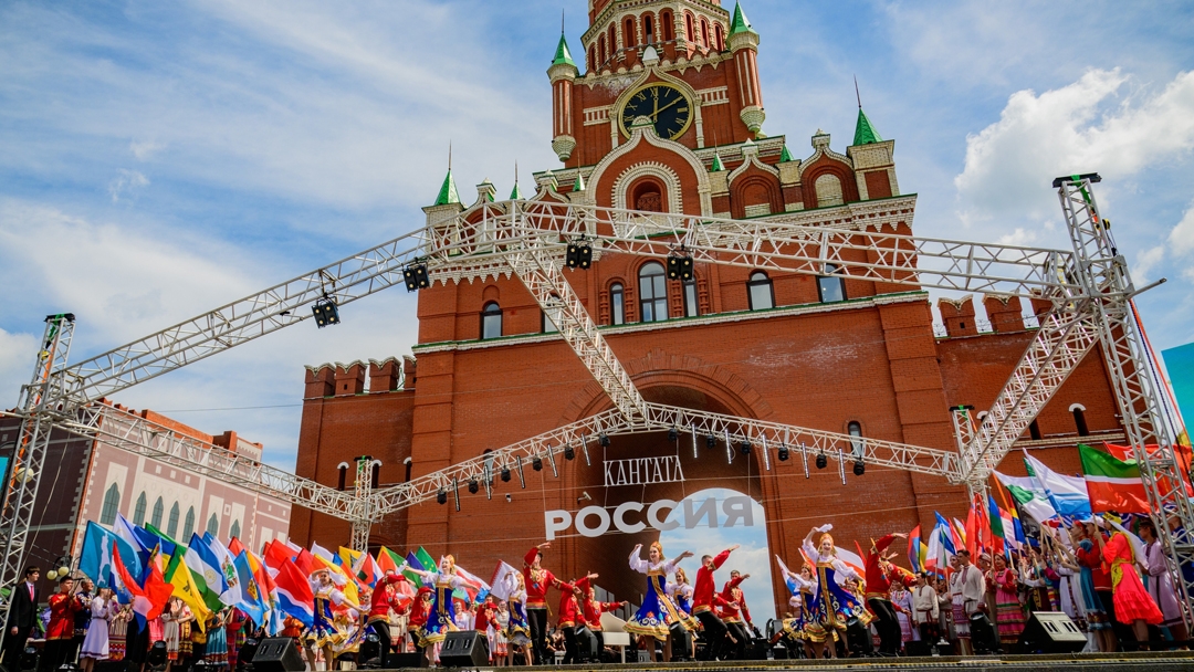 Глава Куйбышевского округа поздравил Йошкар-Олу с Днем города