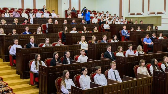 В Марий Эл названы имена 59 стипендиатов главы республики