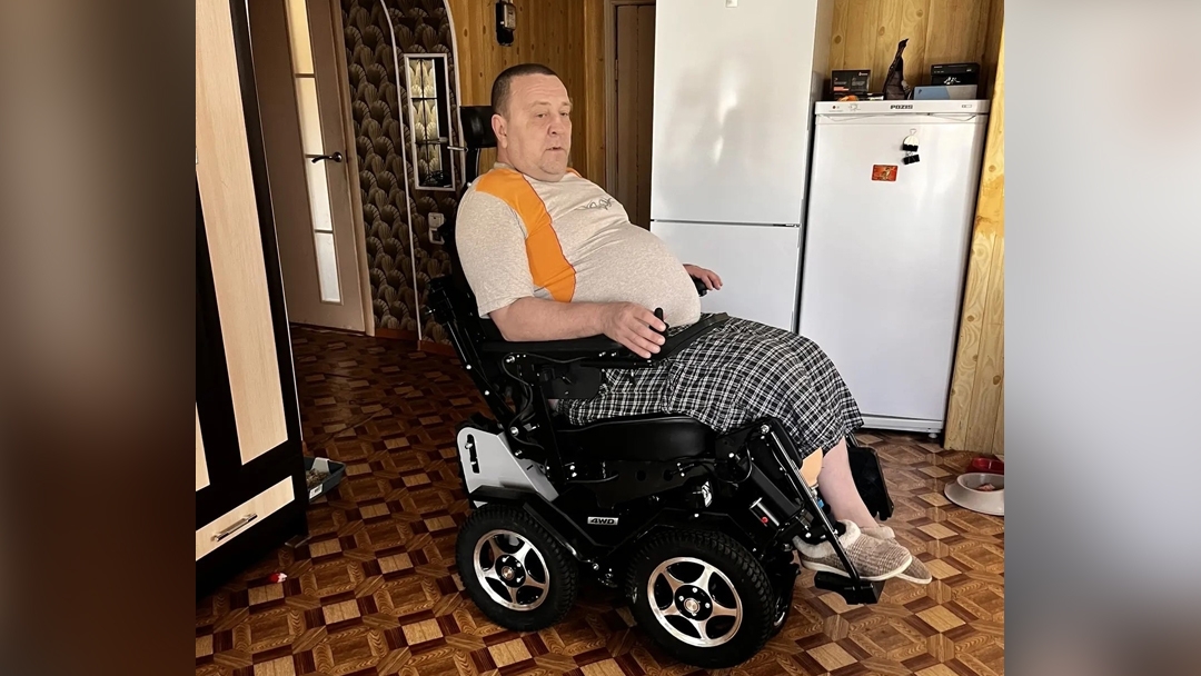 Ветеран СВО из Марий Эл получил специализированную коляску от фонда «Защитники Отечества»