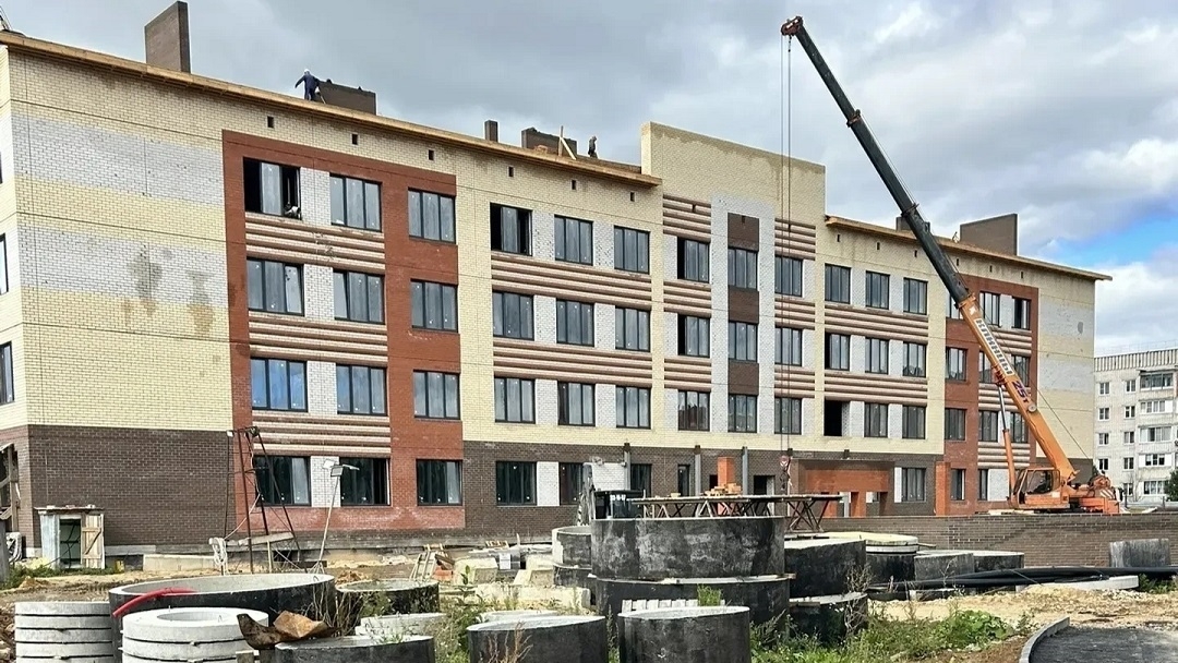 В Йошкар-Оле продолжается возведение школы в микрорайоне 9А
