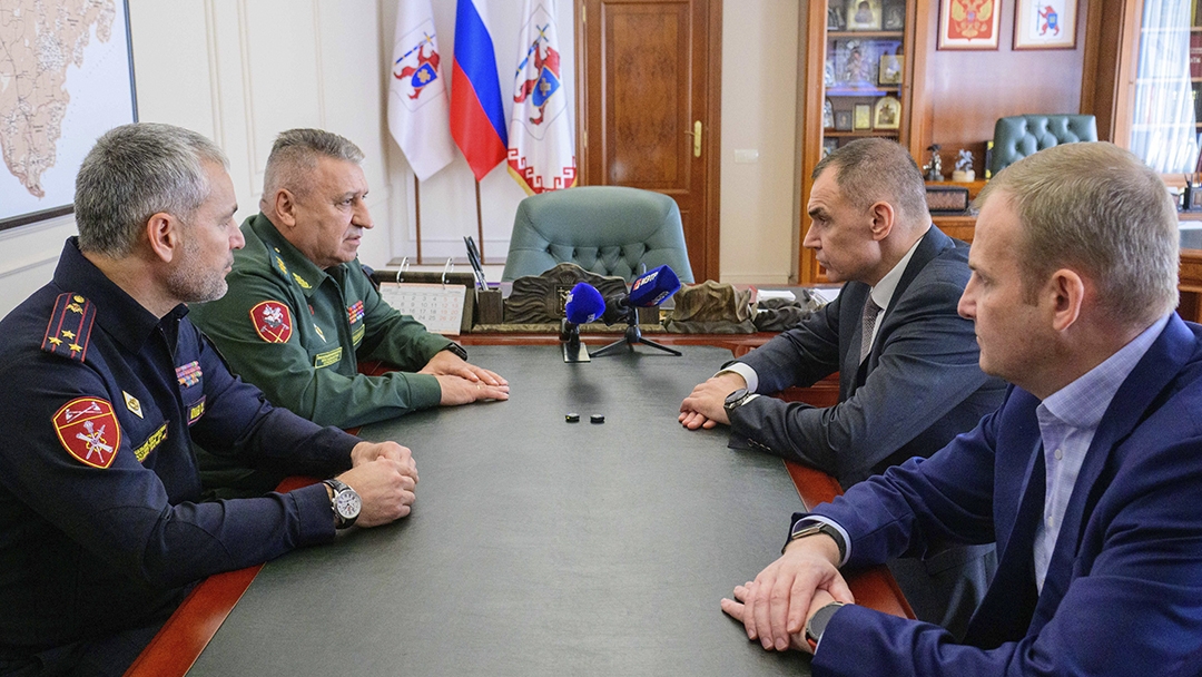 Глава Марий Эл и командующий Приволжским округом Росгвардии обсудили обеспечение безопасности на выборах