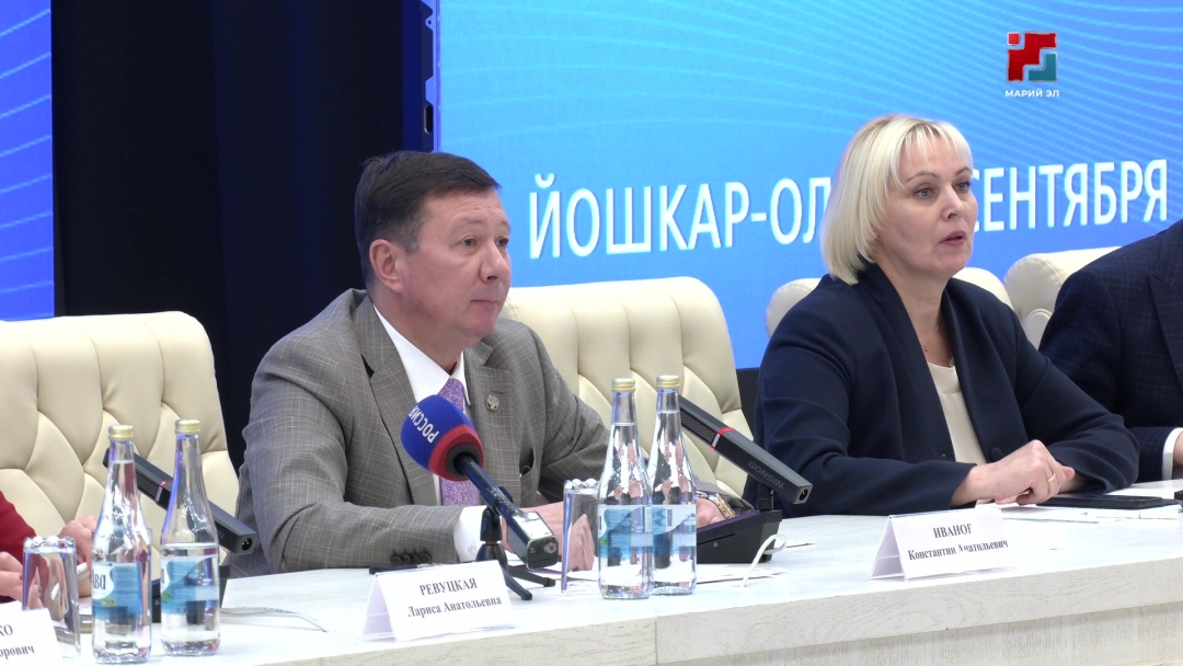 В Йошкар-Оле обсудили, как сделать «Пушкинскую карту» удобнее для молодёжи