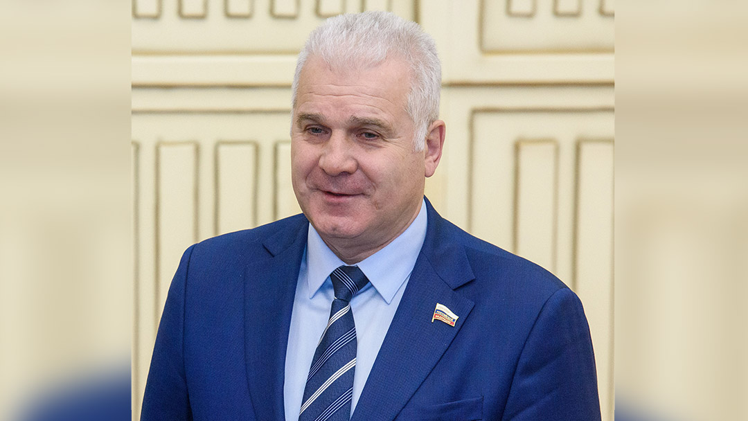 Сенатор Сергей Мартынов поздравил жителей Марий Эл с Международным днём пожилых людей