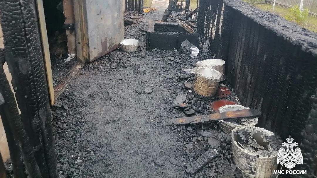 В Медведевском районе при пожаре в бане женщина получила ожоги