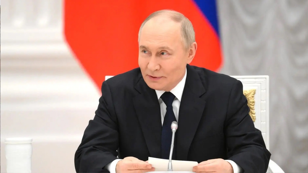Глава Марий Эл Юрий Зайцев поздравил Владимира Путина с днем рождения