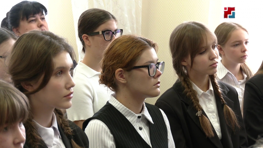 Ученики медиакласса лицея Бауманский встретились с министром культуры и руководителями СМИ