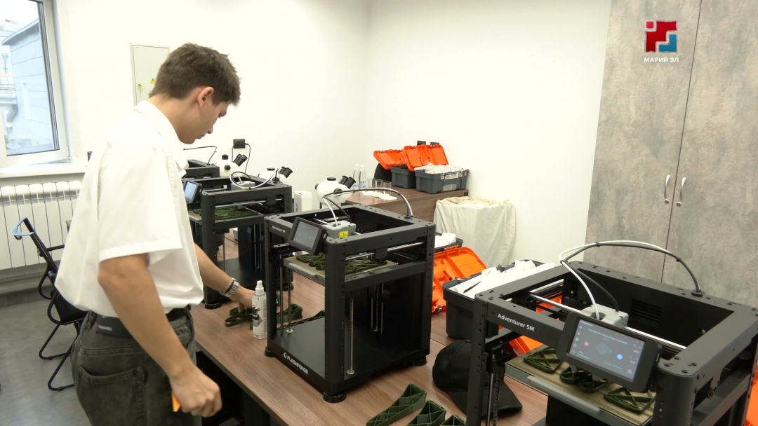 В трёх учебных заведениях Марий Эл появились 3D-принтеры