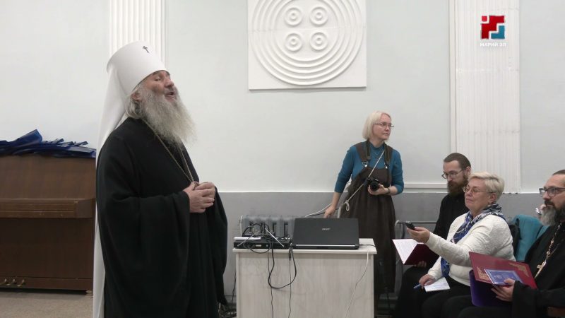 В Национальной библиотеке представили издания Мироносицкой иконы