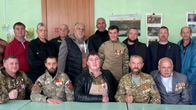 В Марий Эл бойцы СВО и семьи погибших военнослужащих проводят уроки Мужества в школах