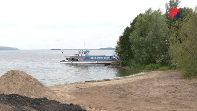 В посёлке Юрино закрывается паромная переправа через Волгу