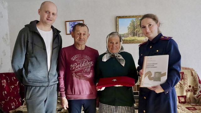 В Марий Эл семье фронтовика вернули утерянный орден «Красная Звезда»